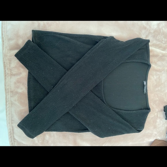 Square Neck Long-Sleeve Crop Shirt - Picture 1 of 3